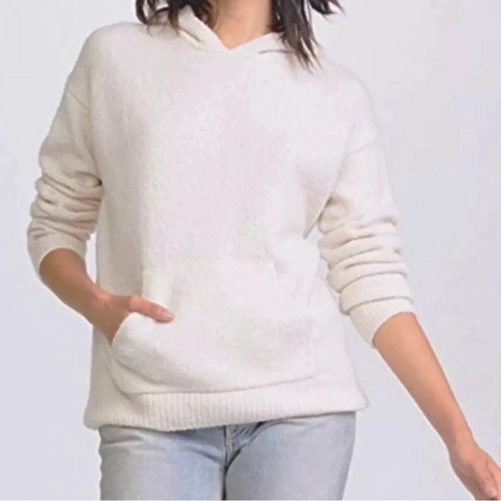 Beautiful Vince Wool/blend hoodie pullover jumper **Please Read Measurements**